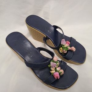 New York Transit Flower Platform Sandals